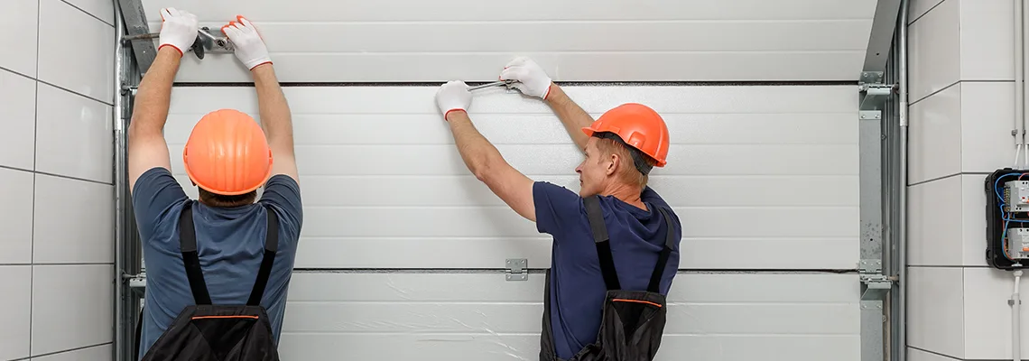 Driveway Garage Door Local Technicians in Springfield, Illinois